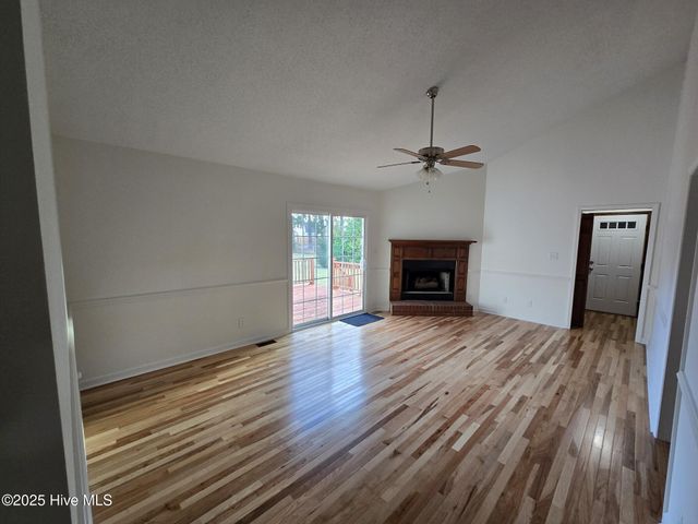 939 Teakwood Drive, Greenville, NC 27834