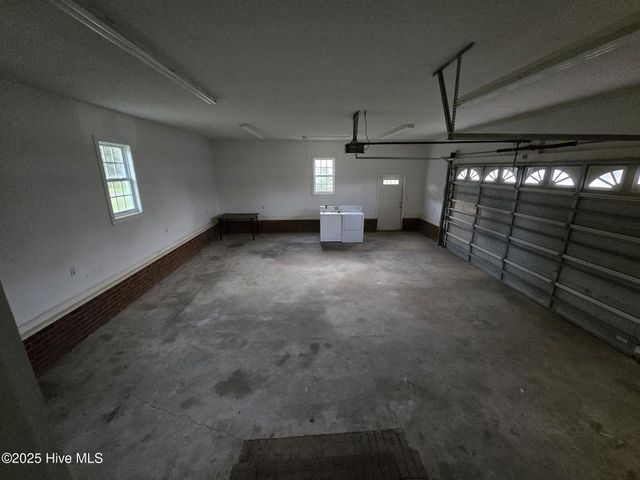 939 Teakwood Drive, Greenville, NC 27834