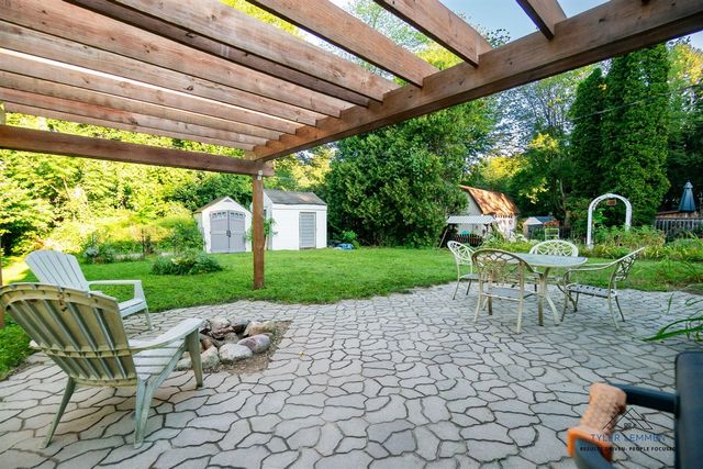 664 Midway Avenue, Holland, MI 49423