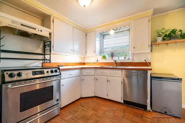 664 Midway Avenue, Holland, MI 49423