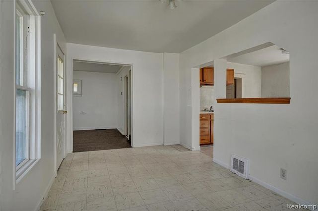 309 12th Street, Port Huron, MI 48060