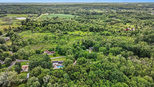 22300 Wynsmythe Drive, Mattawan, MI 49071