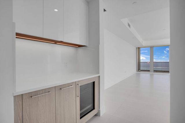 153 N Seabreeze Blvd 1602, Fort Lauderdale, FL 33304