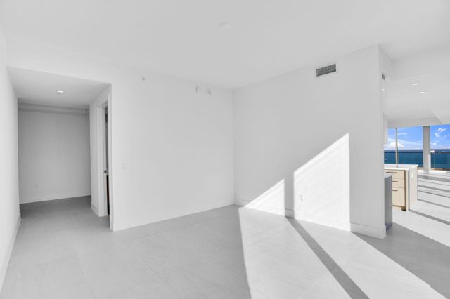 153 N Seabreeze Blvd 1602, Fort Lauderdale, FL 33304