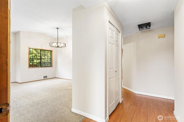 6811 59th Drive NE, Marysville, WA 98270