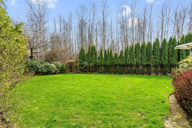 6811 59th Drive NE, Marysville, WA 98270