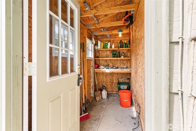 6811 59th Drive NE, Marysville, WA 98270