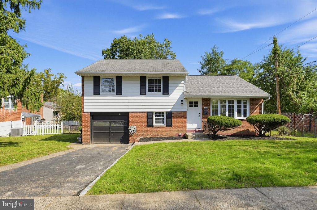 934 LONGFORD RD, SECANE, PA 19018 — exterior