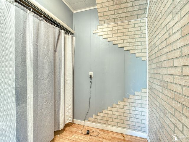 115 Grove Street, Hudson, MI 49247