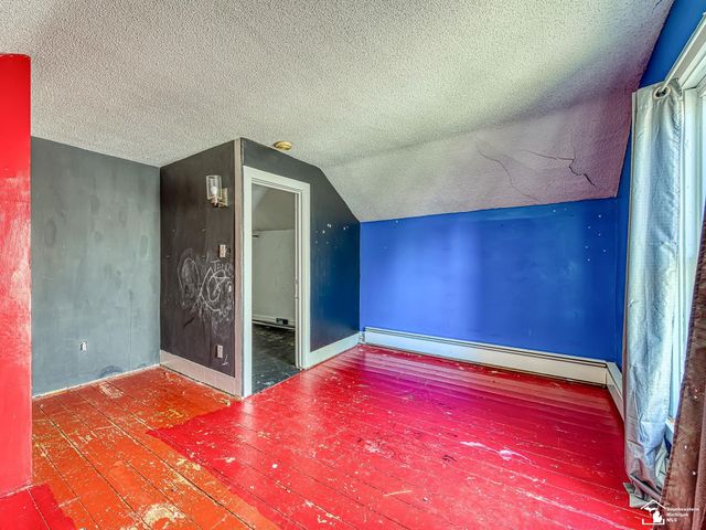 115 Grove Street, Hudson, MI 49247