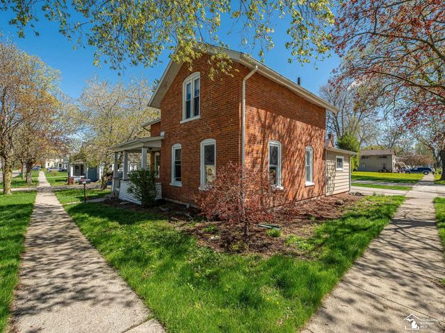 115 Grove Street, Hudson, MI 49247