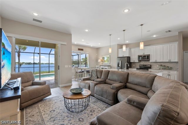 2970 Orange Grove TRL, Naples, FL 34120