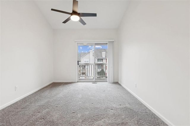 12810 Daybreak CIR, Newport News, VA 23602