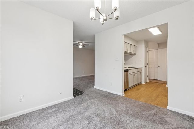 12810 Daybreak CIR, Newport News, VA 23602