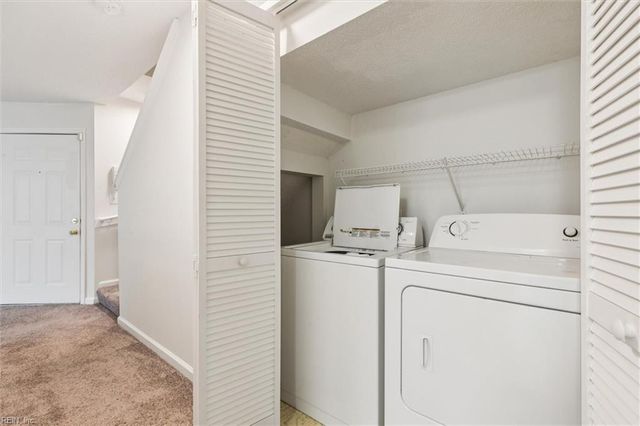 12810 Daybreak CIR, Newport News, VA 23602