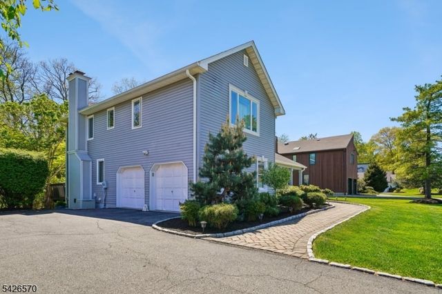 202 Toner Rd, Boonton Town, NJ 07005