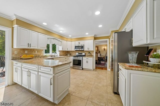 202 Toner Rd, Boonton Town, NJ 07005