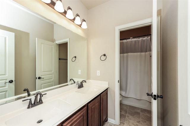 6404 Sudbury Lane, Mesquite, TX 75181