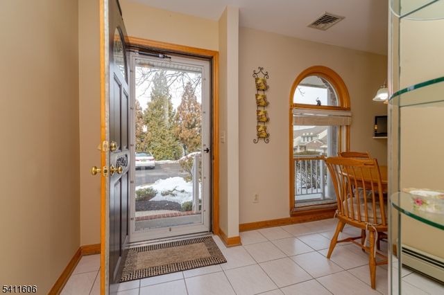 675 Raritan Rd 12, Clark Twp., NJ 07066