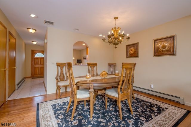 675 Raritan Rd 12, Clark Twp., NJ 07066