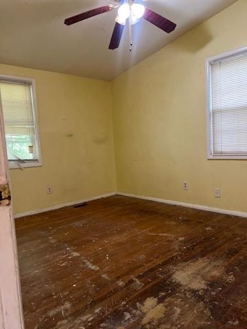5963 Moss Drive, Forest Park, GA 30297