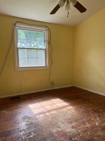 5963 Moss Drive, Forest Park, GA 30297