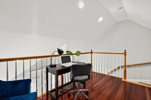 72 Exchange St 1, Waltham, MA 02451