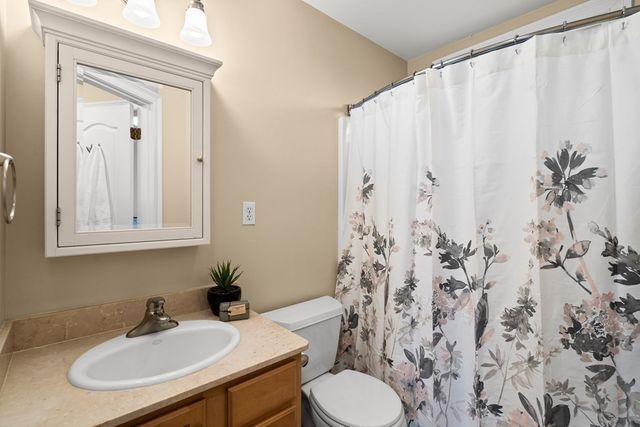 72 Exchange St 1, Waltham, MA 02451