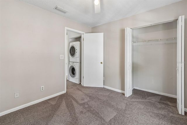 5156 SUNRIDGE PALMS DRIVE, Tampa, FL 33617