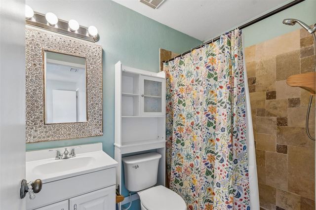 5156 SUNRIDGE PALMS DRIVE, Tampa, FL 33617