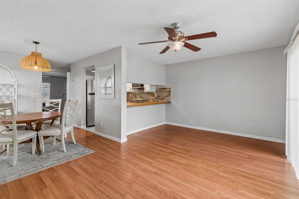 Image 13 of property listing at 5156 SUNRIDGE PALMS DRIVE, Tampa, FL 33617