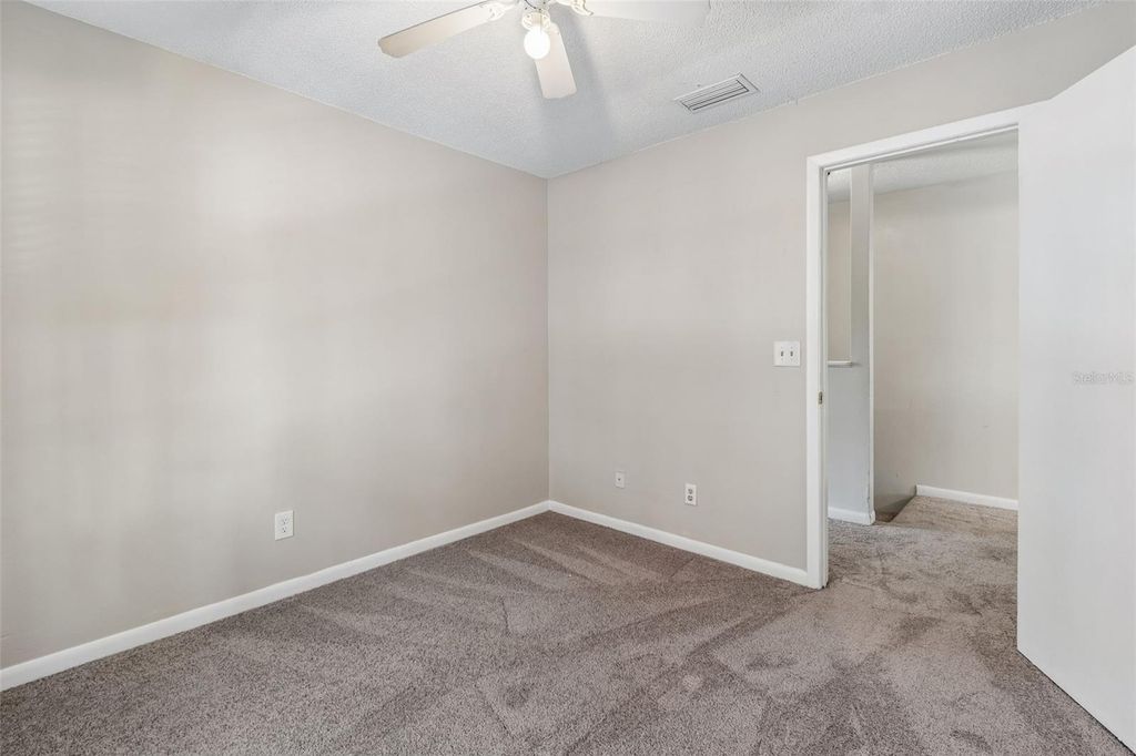 Image 27 of property listing at 5156 SUNRIDGE PALMS DRIVE, Tampa, FL 33617