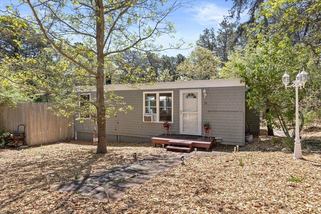 35 Tecumseh Road, Wellfleet, MA 02667