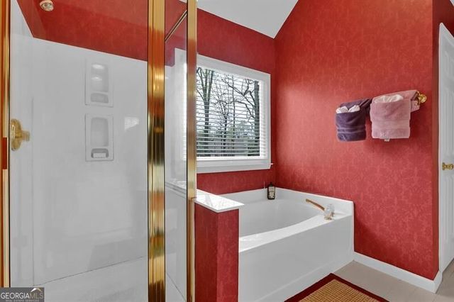 1826 Lone Oak Court, Lawrenceville, GA 30043