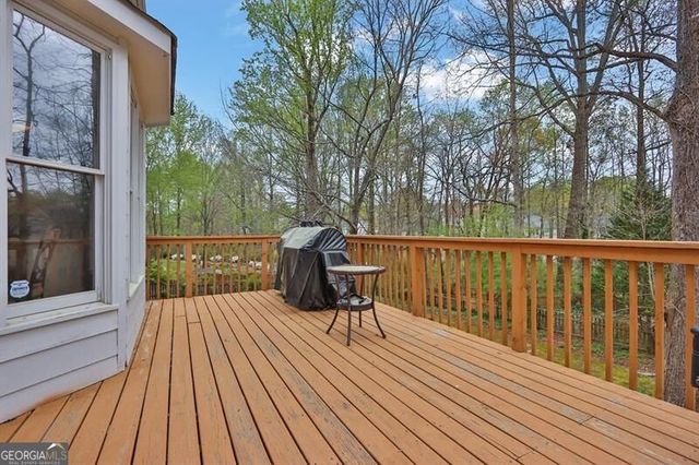 1826 Lone Oak Court, Lawrenceville, GA 30043