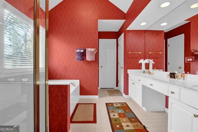 1826 Lone Oak Court, Lawrenceville, GA 30043