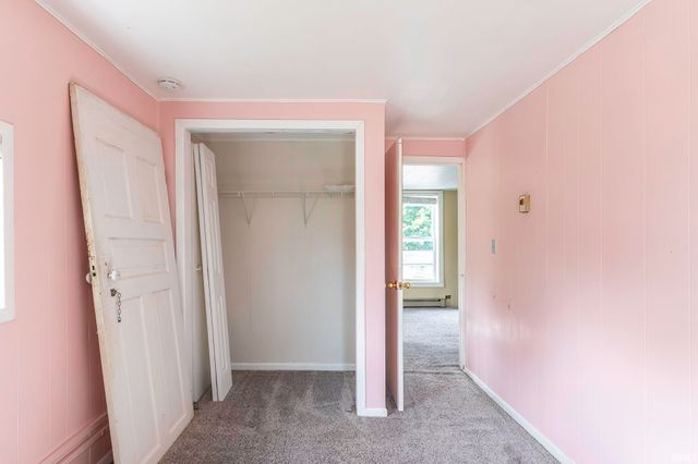 195 E Chestnut Street, Waterloo, IN 46793