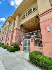 30 E Julian Street 201, San Jose, CA 95112