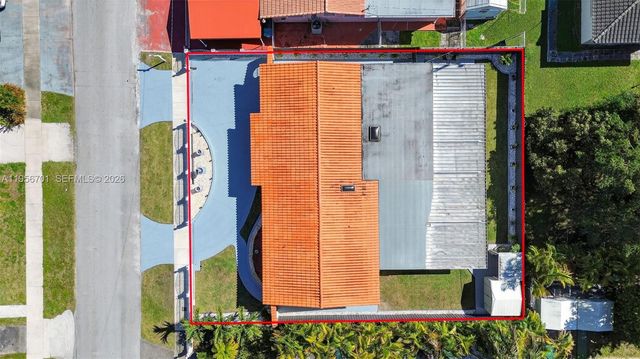 9410 SW 42nd St, Miami, FL 33165