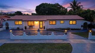 9410 SW 42nd St, Miami, FL 33165