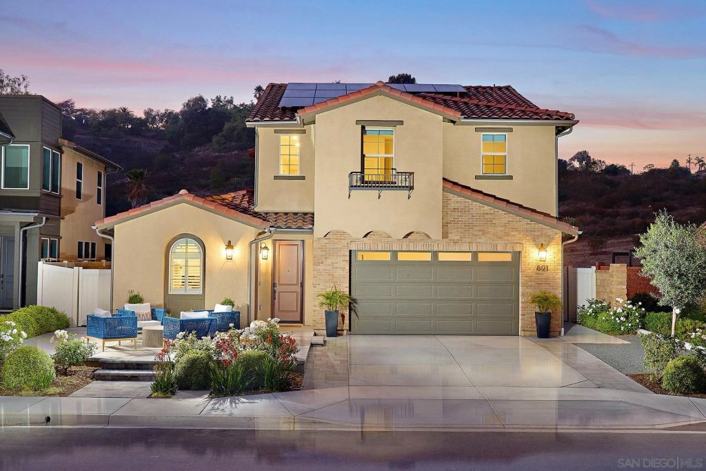 891 Cayley Ave, San Marcos, CA 92069