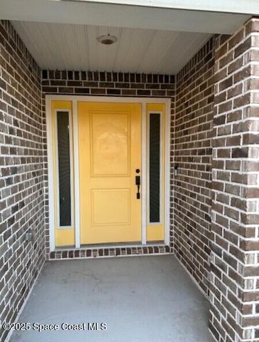 208 Lagoon Mist Court, Oak Hill, FL 32759