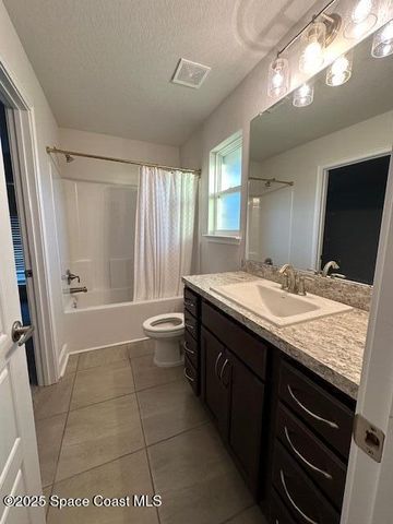 208 Lagoon Mist Court, Oak Hill, FL 32759