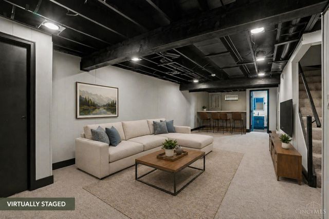 5 Caribou Court, Fairfield, OH 45014