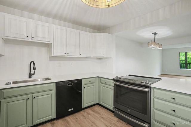 5 Caribou Court, Fairfield, OH 45014