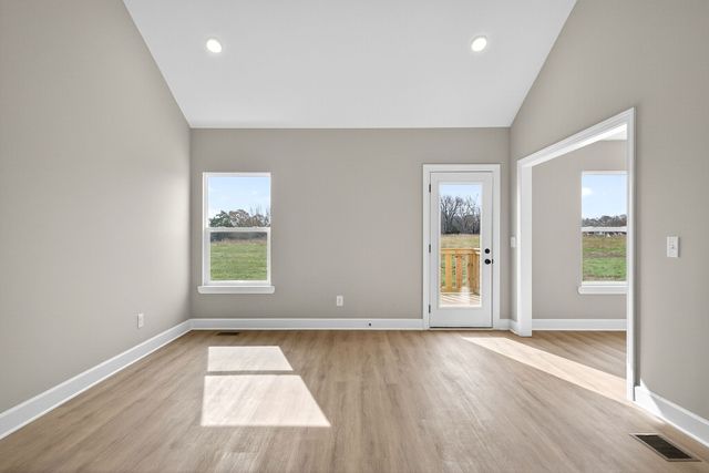 794 C Rody Rd, Mcminnville, TN 37110