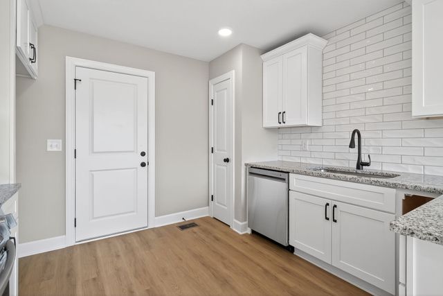 794 C Rody Rd, Mcminnville, TN 37110