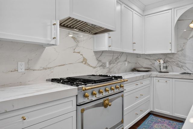 260 Beacon 4, Boston, MA 02116