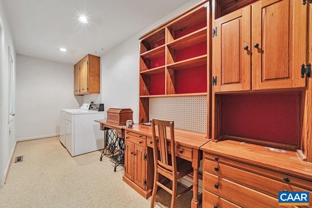 304 CLUB RD, Louisa, VA 23093