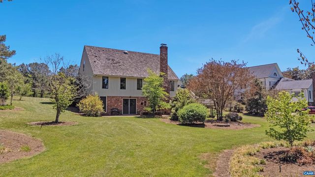 304 CLUB RD, Louisa, VA 23093
